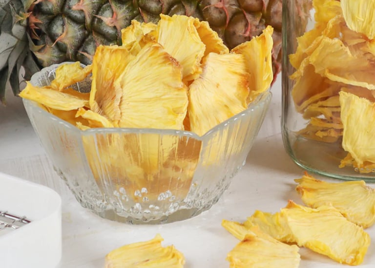 Sun dried pineapple from Uganda