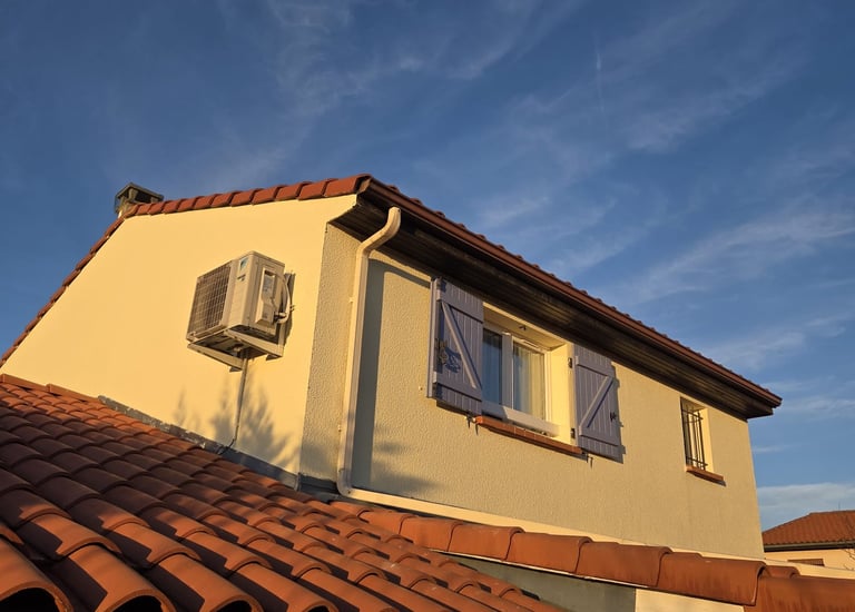 Ravalement façade avant après - Toulouse Lardenne