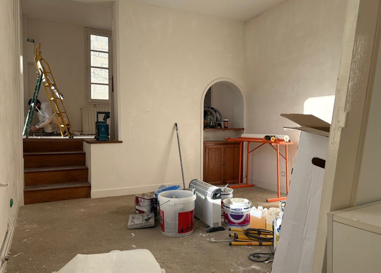 Pièce sur un palier en travaux