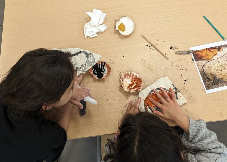 Atelier de médiation "peinture préhistorique"