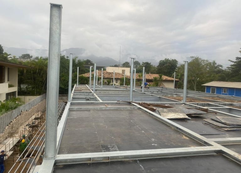 Projeto Executivo,  Fabricação e Montagem de residência com 2500m²