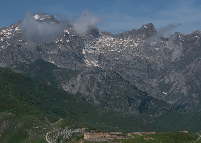 rocca dell'abisso