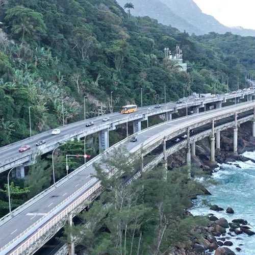 obra pronta do viaduto para a estrada do joá