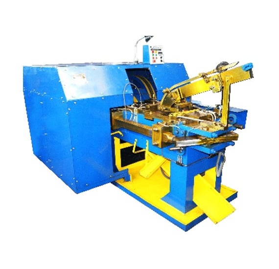 cold forge heading machine with clutch system