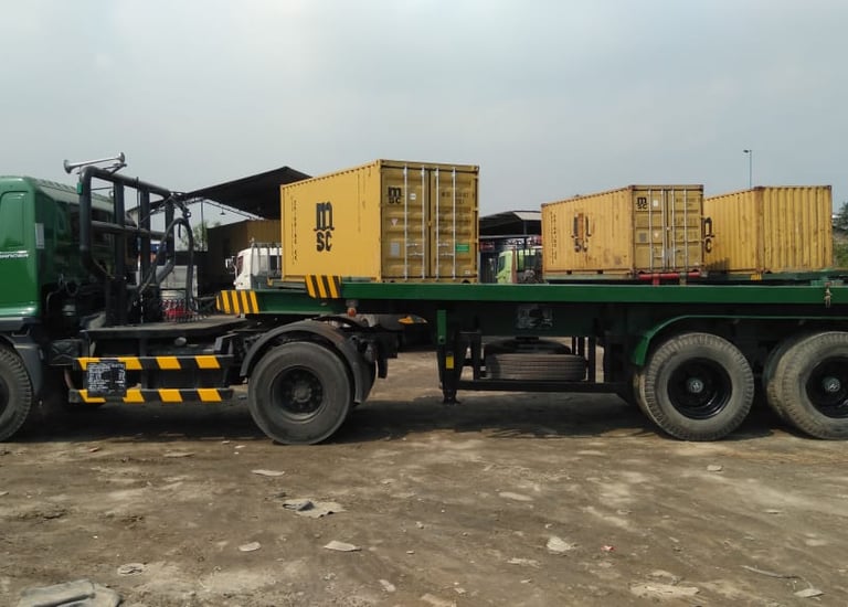 logistik container trailer 20 feet 40 feet 45 feet