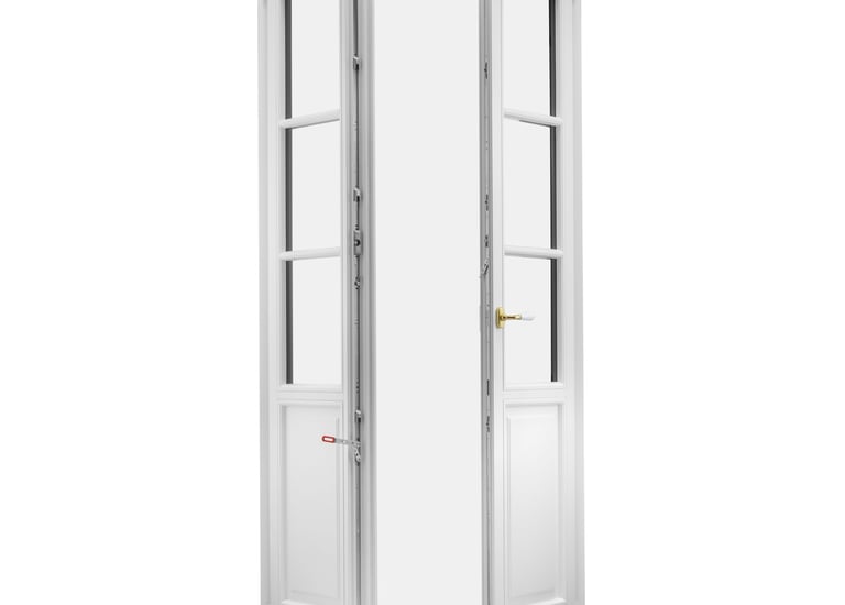 fenêtres et portes en bois lamellé-collé