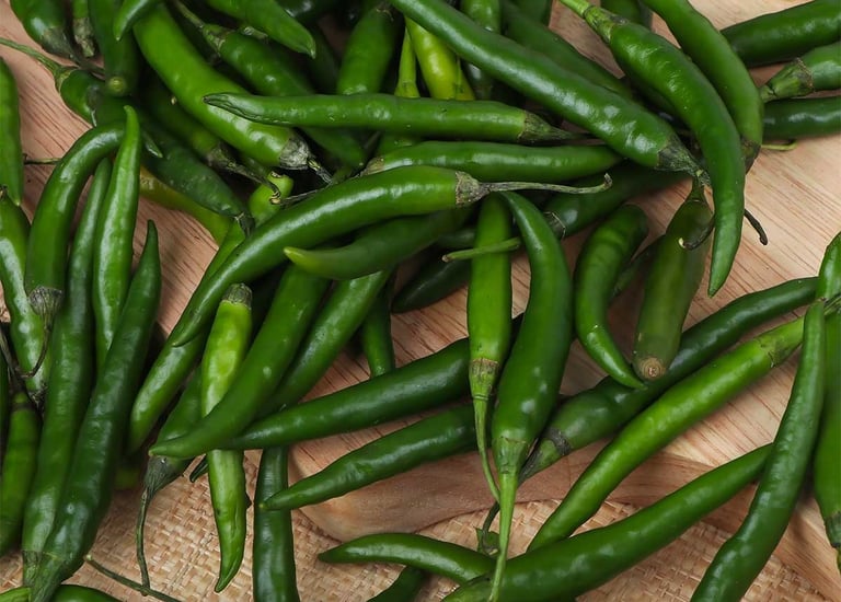 Import Egyptian Fresh Hot pepper - HS Code 070960