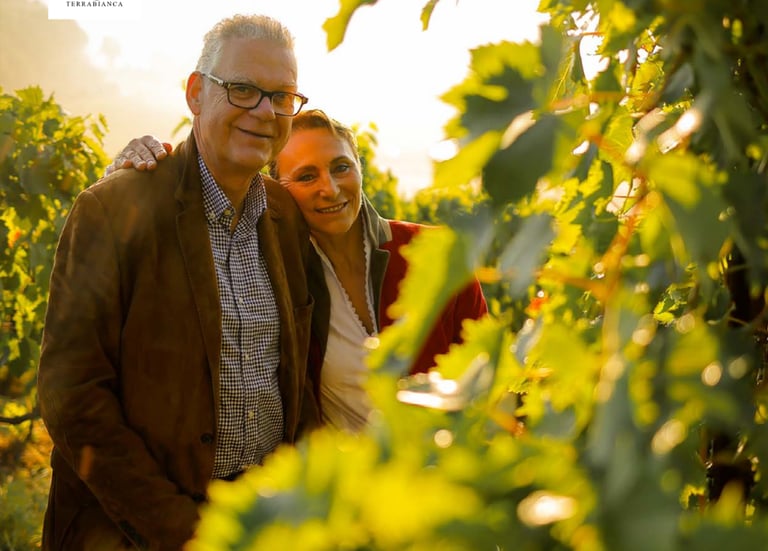 Adriana e Urs Burkard Arillo in Terrabianca vino biologico Toscana Chianti Maremma