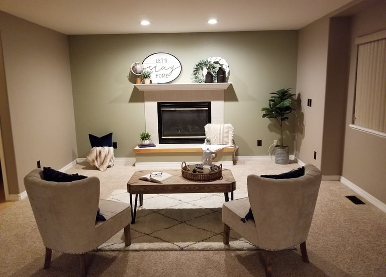Living room with fireplace