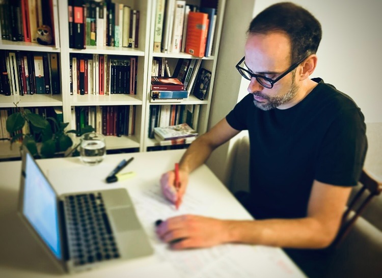 Ramón González, escritor y coach literario