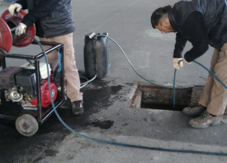 maquina de hidrojet en accion