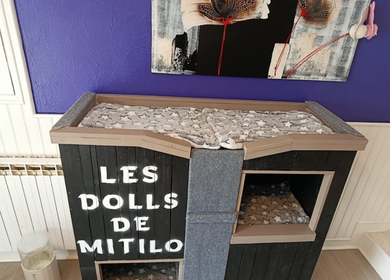 Les Dolls de Mitilo Arbre Ă chat Palettes