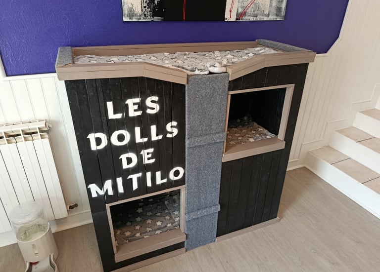 Les Dolls de Mitilo Arbre Ă chat Palettes