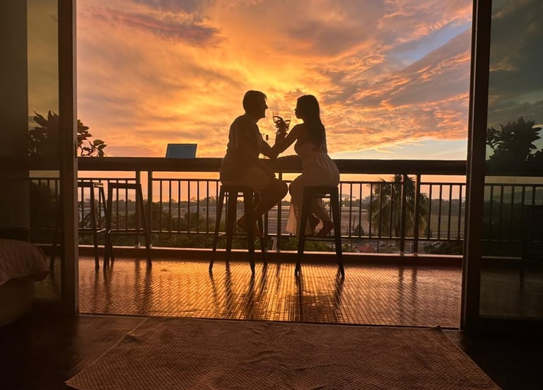 KK SUNSET VILLA BALCONY SUNSET VIEW