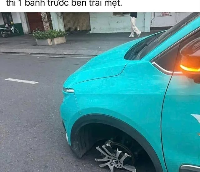 Xanh SM rớt bánh