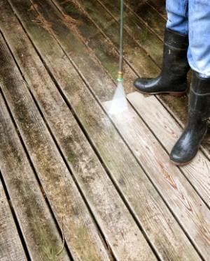Eco-friendly exterior house washing and deck cleaning services in Toronto