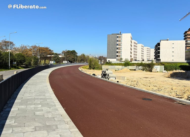 Metrobus estação Colégios