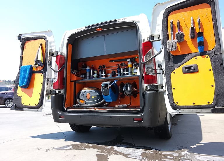 Cada ferramenta possui um espaço próprio, permitindo trabalhar com rapidez, organização e máxima eficiência.