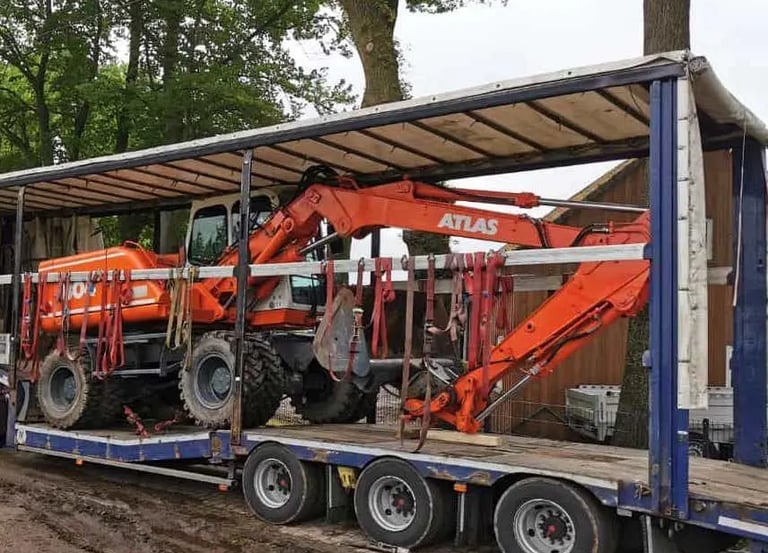 Transport von Baumaschinen durch S&W Internationale Spedition