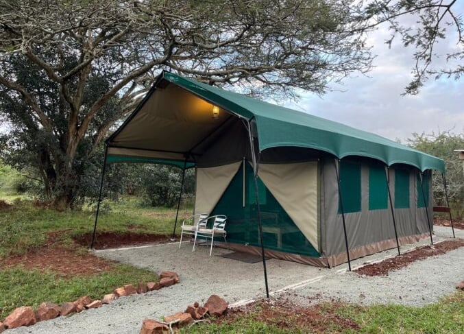 En suite self catering safari tent at Albizia camp in Hluhluwe