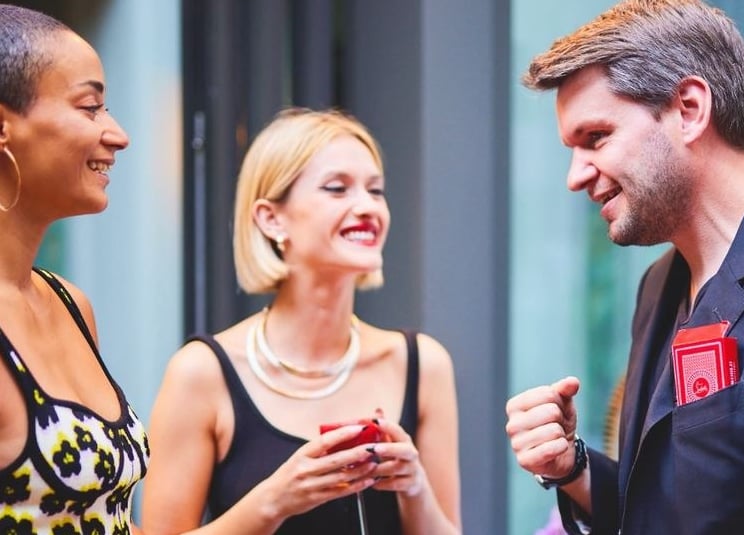 magicien soirée entreprise