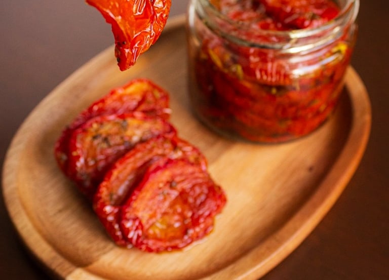 Tomates confitados de la casa