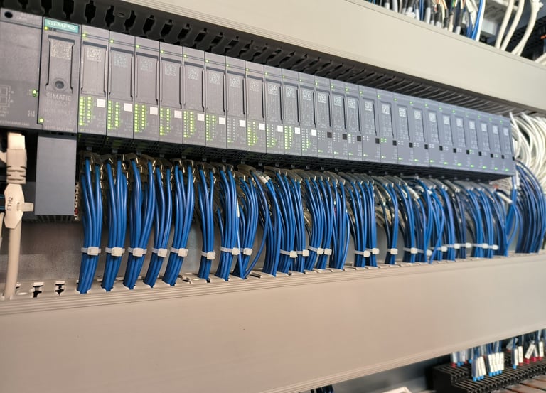 Electricité industrielle Courants faibles et automatisme