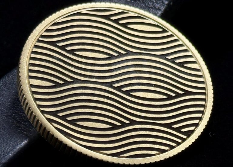 Brass coin for anxiety, Japanese wave pattern, Laser engraved, Deep texture, Grooved edge, Anti-stress haptic desk toy 40 mm
