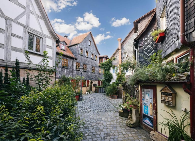 Charmantes Mehrfamilienhaus in Fürth, präsentiert von Reidelbach Immobilien