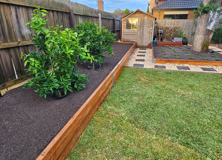 Landscaping, Lawn mowing, edging & all Gardening maintenance services