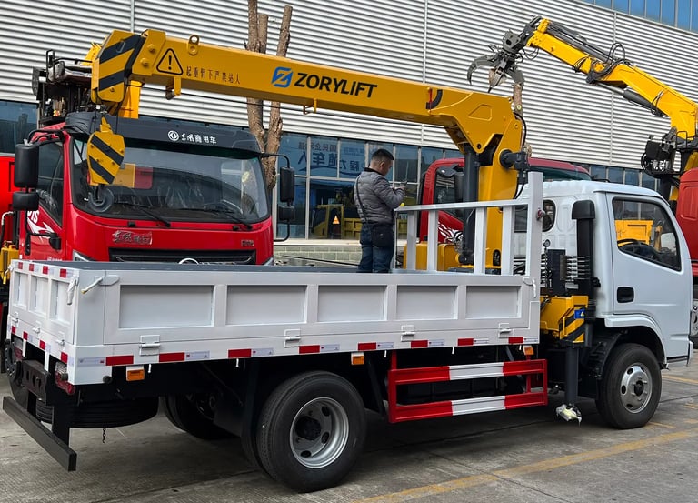 SQS80A-2 mini truck mounted crane for sale