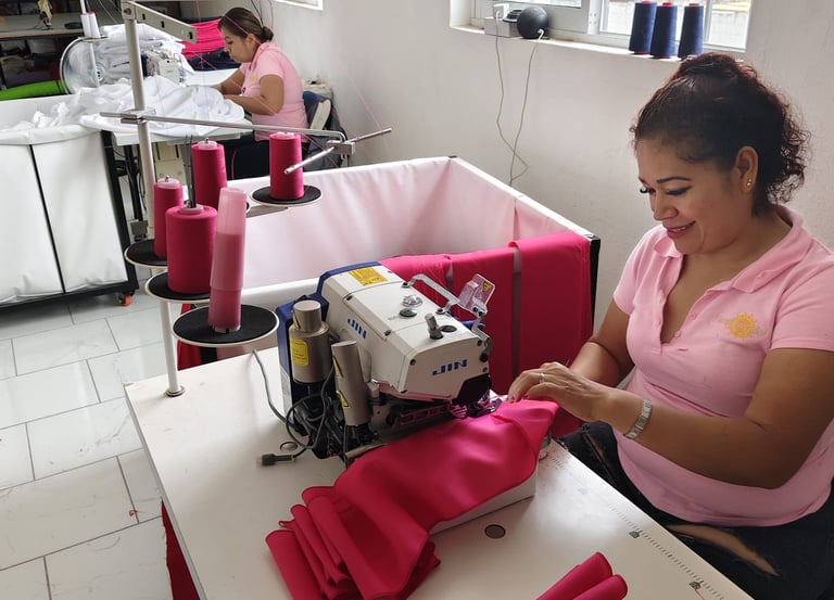 Fabrica de  Manteleria para Eventos Fiestas del Sol Mobiliario www.sillasymesasfiestasdelsol.com