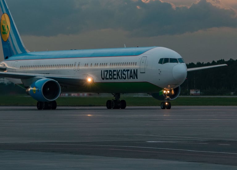Uzairways, airplane