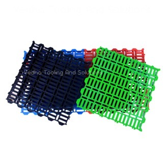 Image of Plastic slatted flooring in 4 different colours
