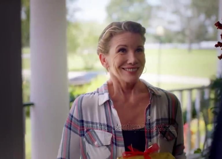 Melissa Gilbert in Hometown Christmas