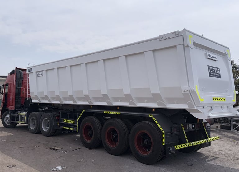 Bulk material movement services across the UAE