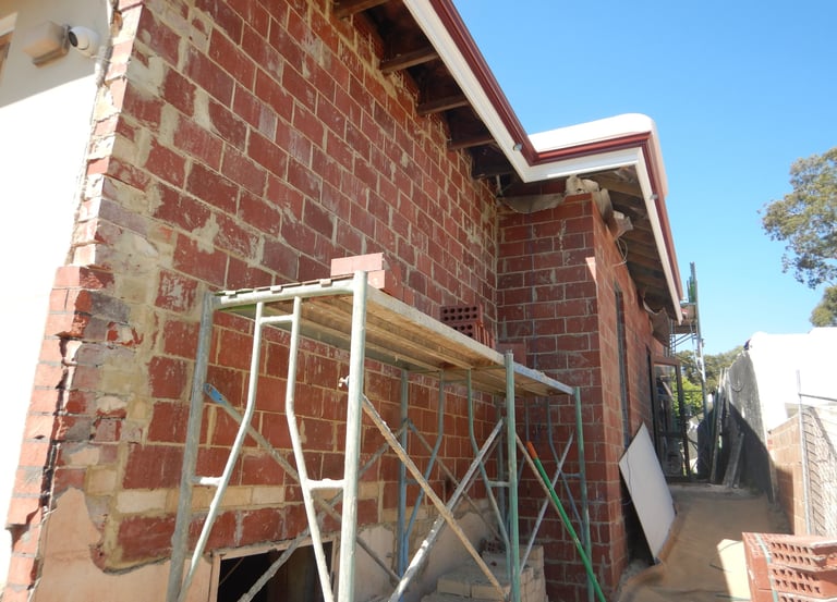 Scaffolding erected for Perth brickwork repairs.