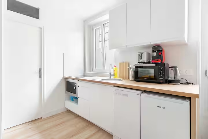 conciergerie saint ouen garibaldi et docks de saint ouen