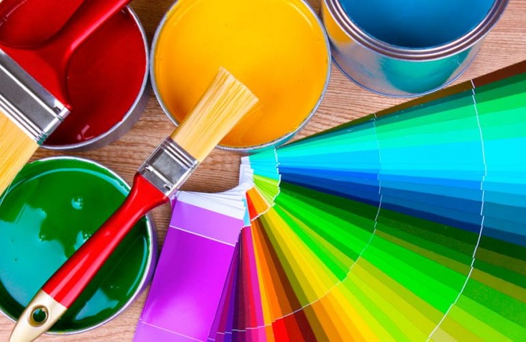 Pintura de pasillos y techos en piso de Bilbao con acabados premium