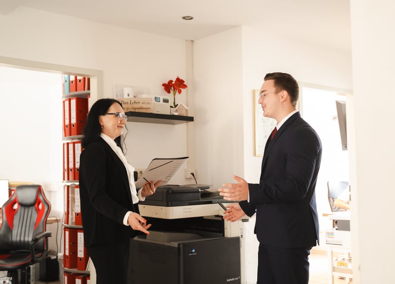 Beratungsstellenleitung und stellvertretende Leitung von DSM Office Passau – erfahrene Ansprechpartner für Ihre Anliegen