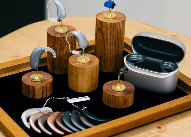 Appareils auditifs, intra aurilaire, mini contours et contours