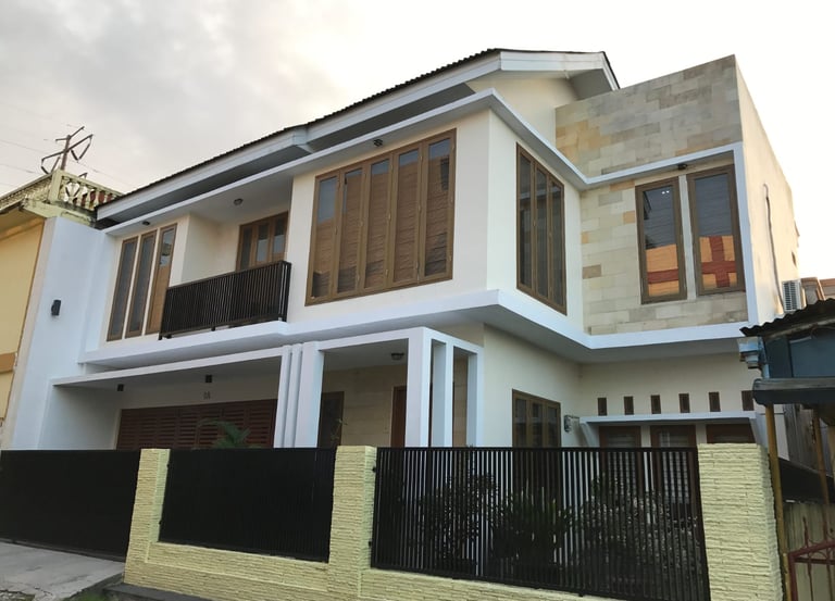 Jual rumah mewah second di pekanbaru
