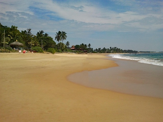 hikkaduwa beach sri lanka
