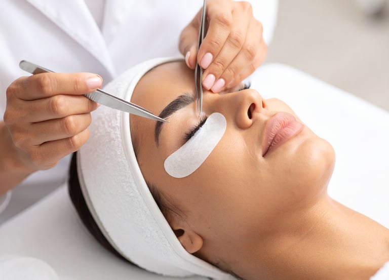 Lifting de pestañas, tinte de cejas, extension de pestañas en murcia