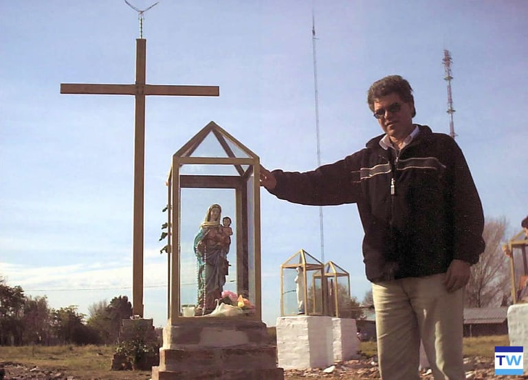 Gustavo Cadario y el Campito de las Virgenes Finky Turdera