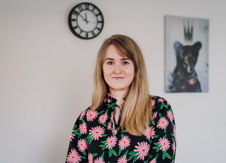 Evelina Adakauskienė - individualios konsultacijos, grupinė psichoterapija, EMDR