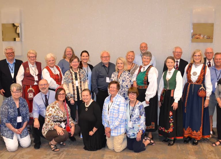 a large group of Telelaget members at the Stevne