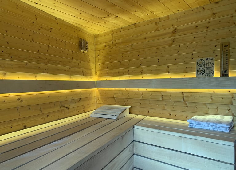 Expérience exceptionnelle dans le sauna sibérien au cœur de la Haute-Savoie.
