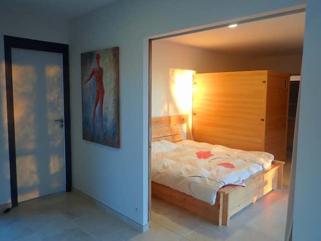 chambre 1 dans le soleil levant meublé de tourisme confort et lumière
