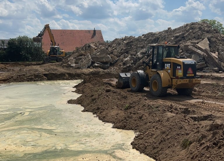 Bouwplaats uitgraven en transporteren